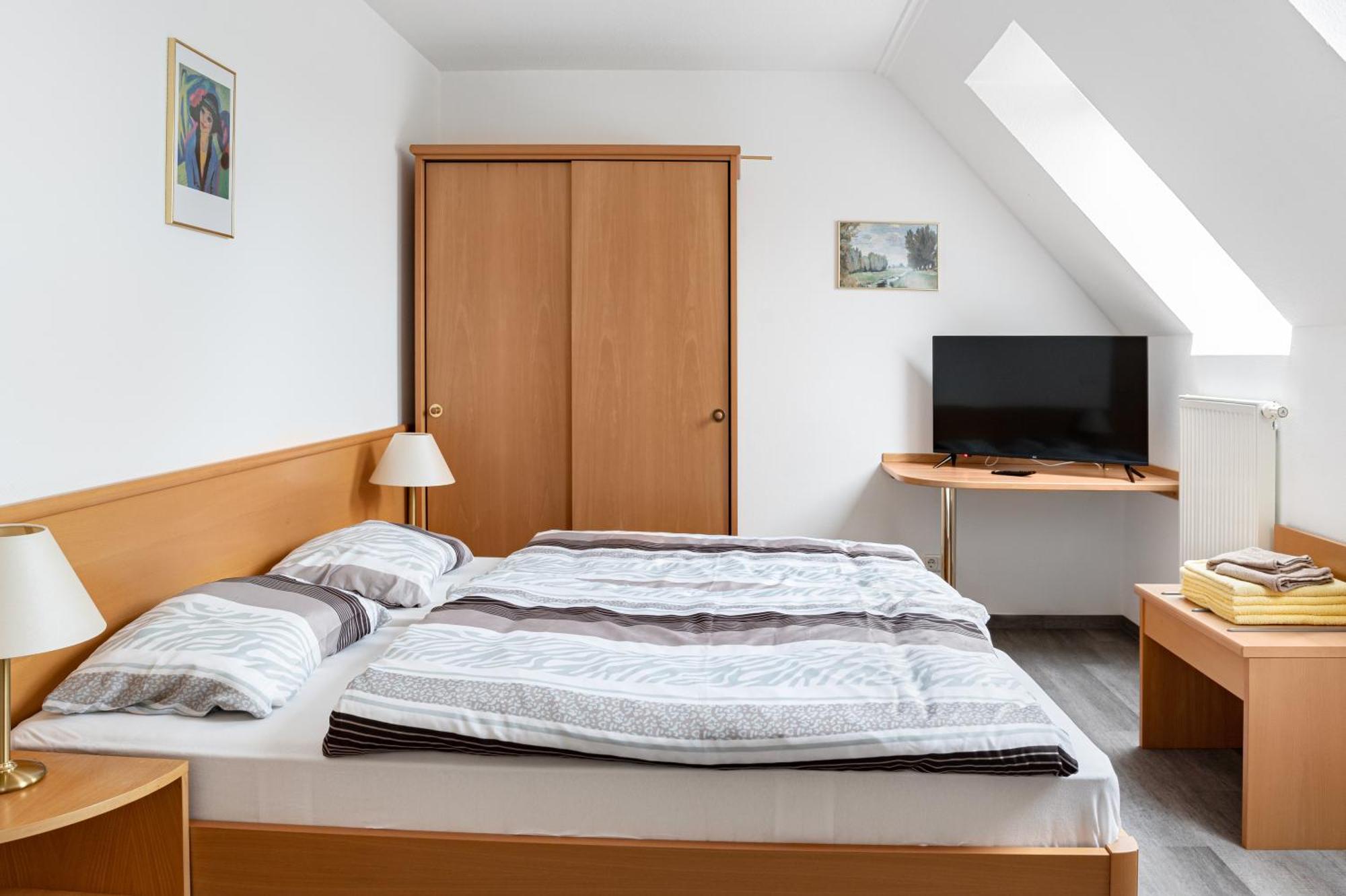 Loewen Pension Unterluss Extérieur photo